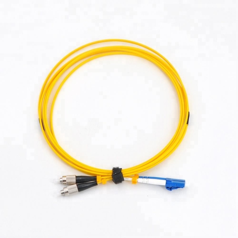 modo G652D a una cara del Sc Upc del cordón de remiendo de la fibra óptica de 3.0m m solo