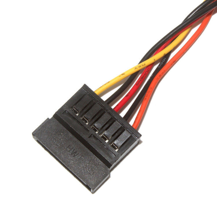 Conector femenino de la exhibición de los lvds del cable de la echada del cable de transmisión de Molex 0679260011 Sata 3.81m m