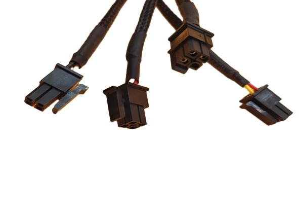 el micrófono negro del conector de 2*2p Molex 43025 cupo la echada de 3.0m m a 3pin Jst - arnés de cable de Ph2.0 26awg