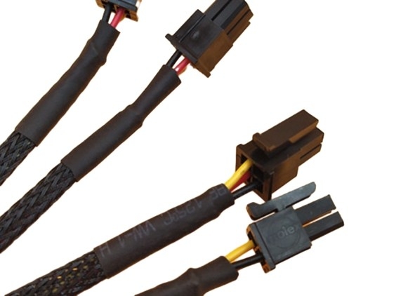 el micrófono negro del conector de 2*2p Molex 43025 cupo la echada de 3.0m m a 3pin Jst - arnés de cable de Ph2.0 26awg
