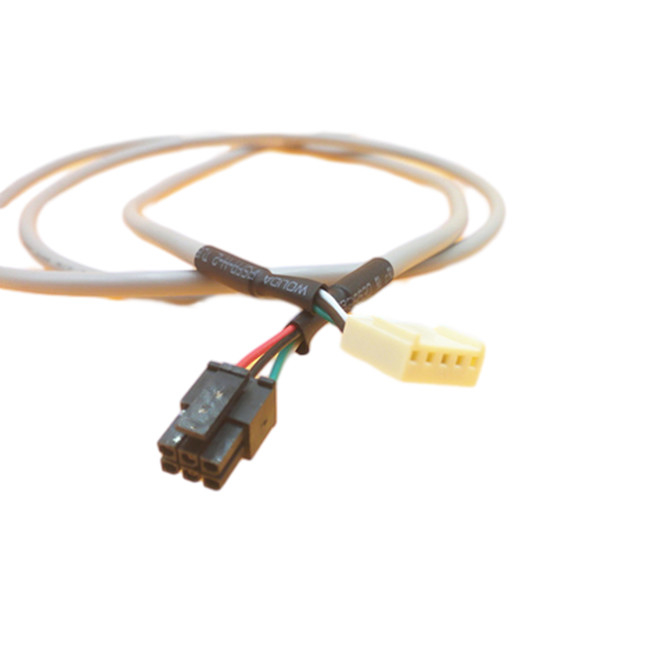 3*3 asambleas de cable de encargo 22AWG de la manera MOLEX 43025-0600 a MOLEX 22-01-3057 hembra de 5 Pin