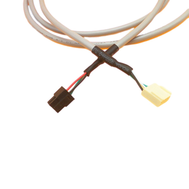 3*3 asambleas de cable de encargo 22AWG de la manera MOLEX 43025-0600 a MOLEX 22-01-3057 hembra de 5 Pin
