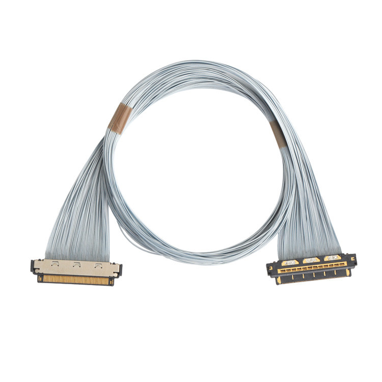 Aplicación de microcables coaxial con KEL XSL20-48S 0,25 mm de inclinación, 44AWG y 46AWG