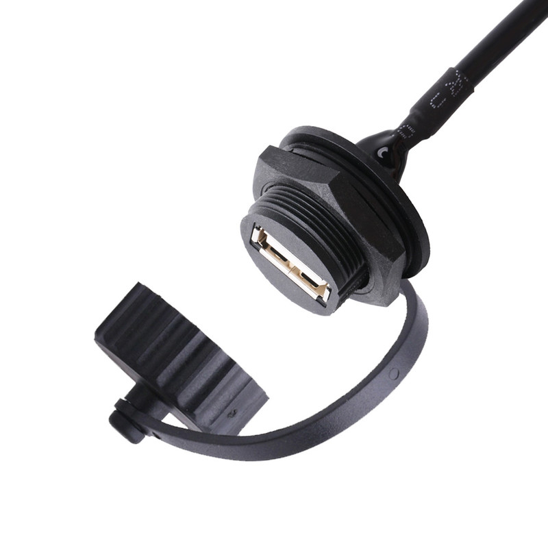 El USB 2,0 un conector hembra con el escudo y el casquillo a USB 2,0 un usb telegrafía hecho a medida