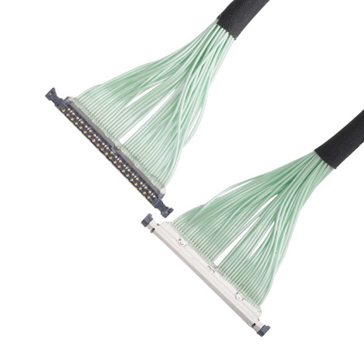 El cable de microcoaxial 40P LVDS CABLINE-UA II 20496-040T-40 20497-040T-30 2679-040-10 20498-040E-41 es el único cable de microcoaxial que se puede utilizar para el cableado de una red de alta velocidad.