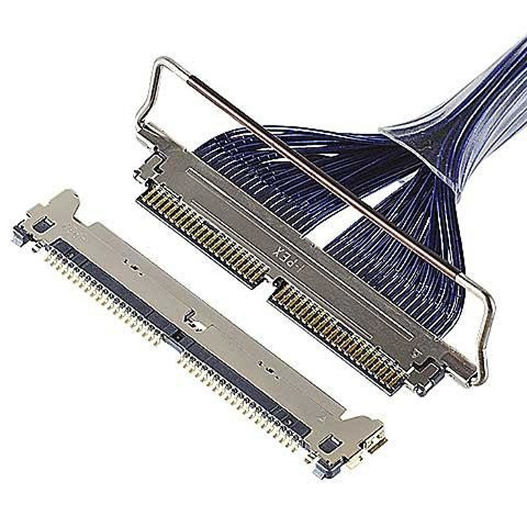 Apto para el espacio de conector de baja altura CABLINE-CAL 30P Micro Cable Coaxial 20728 20777-040T-01