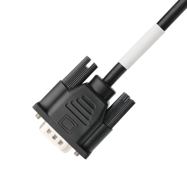 Conector masculino D-SUB-9Pin con tipo de soldadura, núcleo de caucho blanco y carcasa recubierta de níquel para conector femenino D-SUB-9Pin