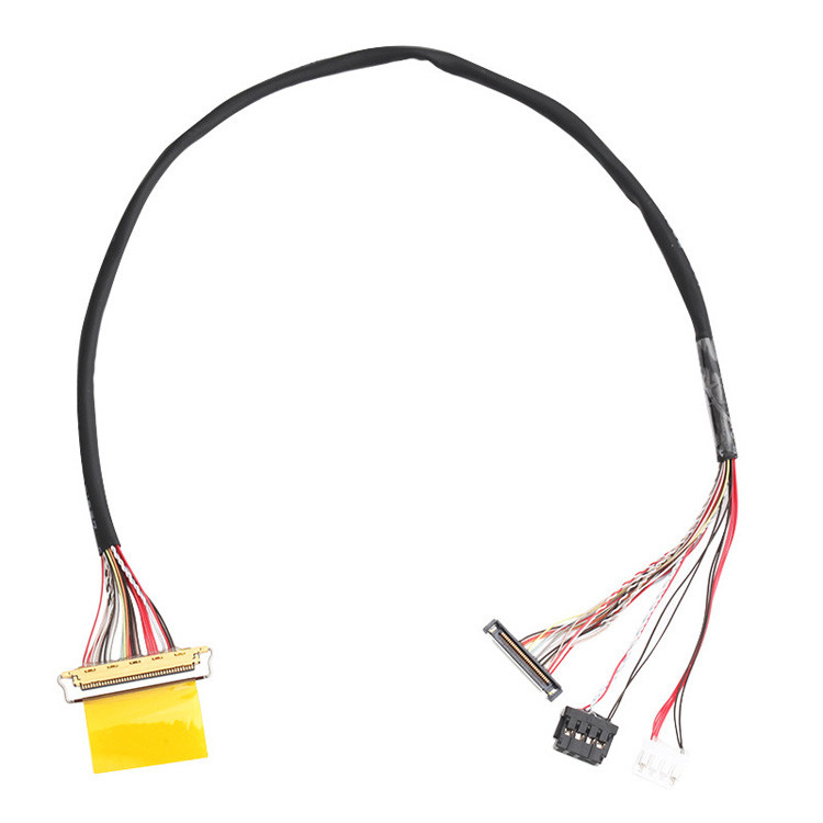 Los componentes de los cables de arnés de LVDS deben estar equipados con un cable de conexión de alta velocidad.