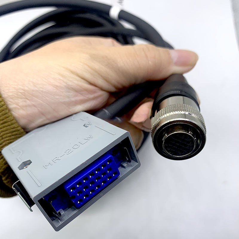 RY A660-2006-T324 A660-2007-T364 Robot Dependente de enseñanza portátil Dispositivo de conexión de cable R-30iA Sistema CRS20 alambre