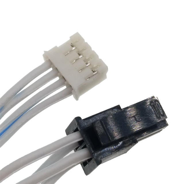 Color femenino de encargo del negro de la haz de cables del zócalo de 4 de la posición asambleas de cable