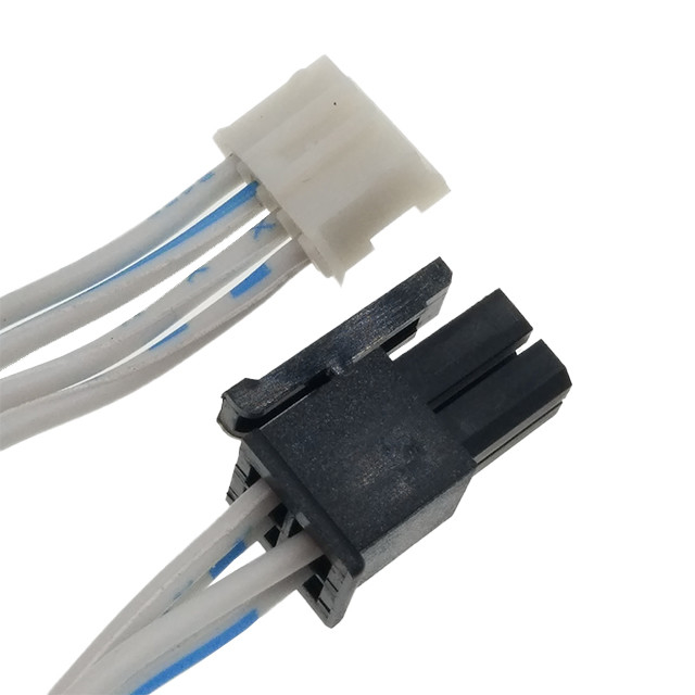 Color femenino de encargo del negro de la haz de cables del zócalo de 4 de la posición asambleas de cable